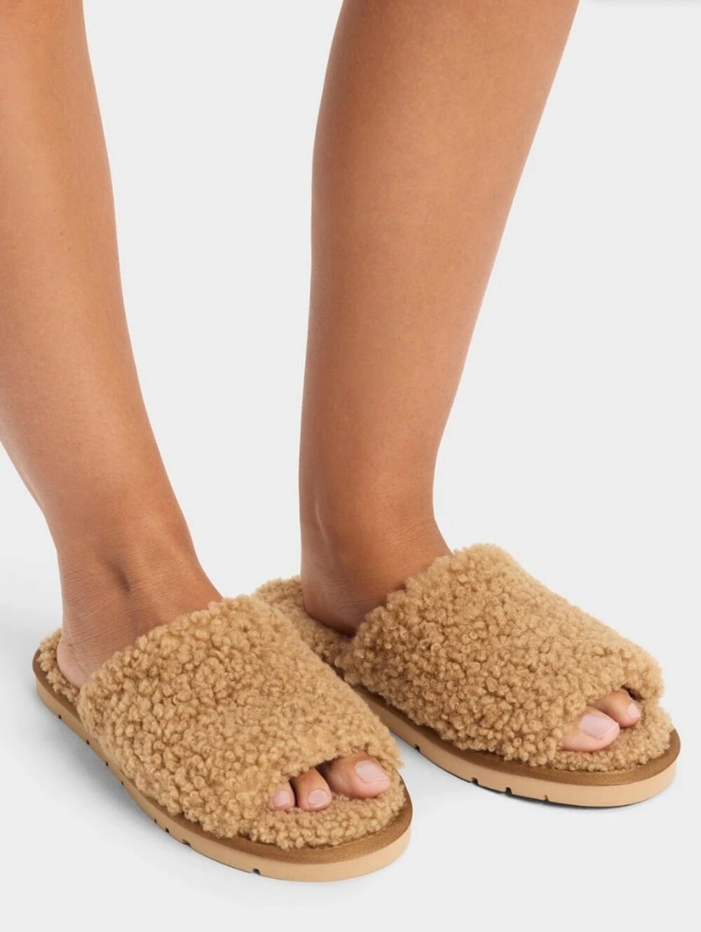 Cozy Earth Puffy Sheep Slides - Fawn